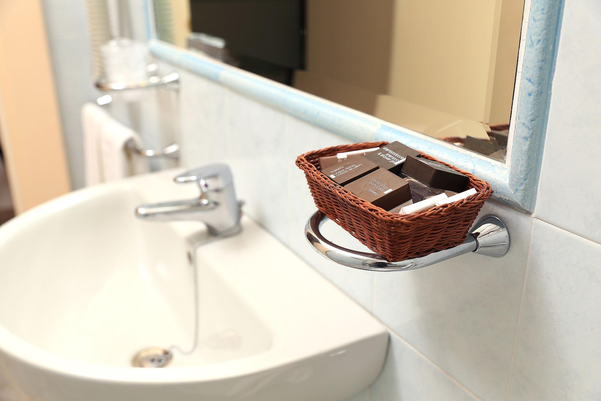 Hotel Nantis Кастелсардо Екстериор снимка